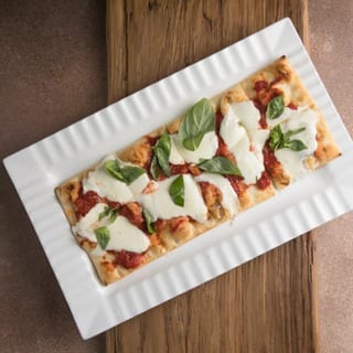 Margherita Flatbread Pizza
