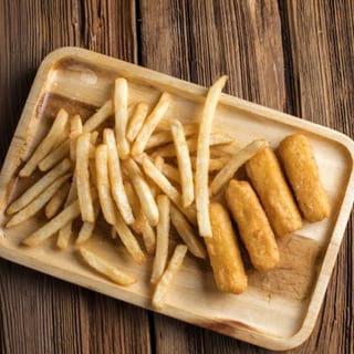Mozzarella Sticks with Fries