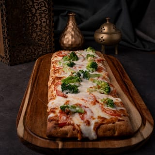 Italian Flatbread Pizza